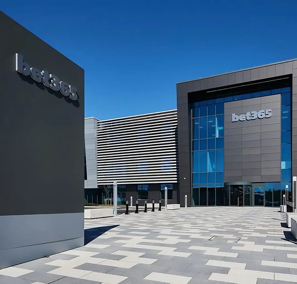 萨拉赫,拉莫斯事件,心结难解,彩神争霸,娱乐平台推荐,在线游戏平台,体育娱乐服务,安全互动平台