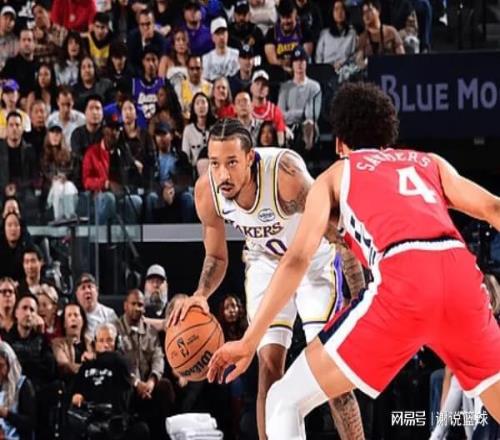 西海岸球迷,对换人决策,存疑,彩神争霸,娱乐平台推荐,在线游戏平台,体育娱乐服务,安全互动平台