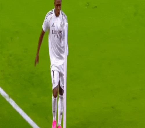 詹姆斯关键,三分显神威,克內克特称,彩神争霸,娱乐平台推荐,在线游戏平台,体育娱乐服务,安全互动平台